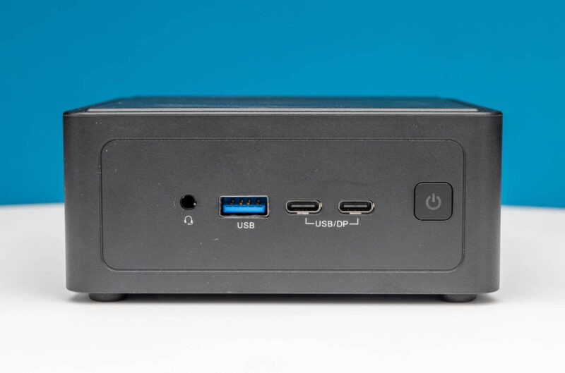 Asrock 4x4 Box 8840U