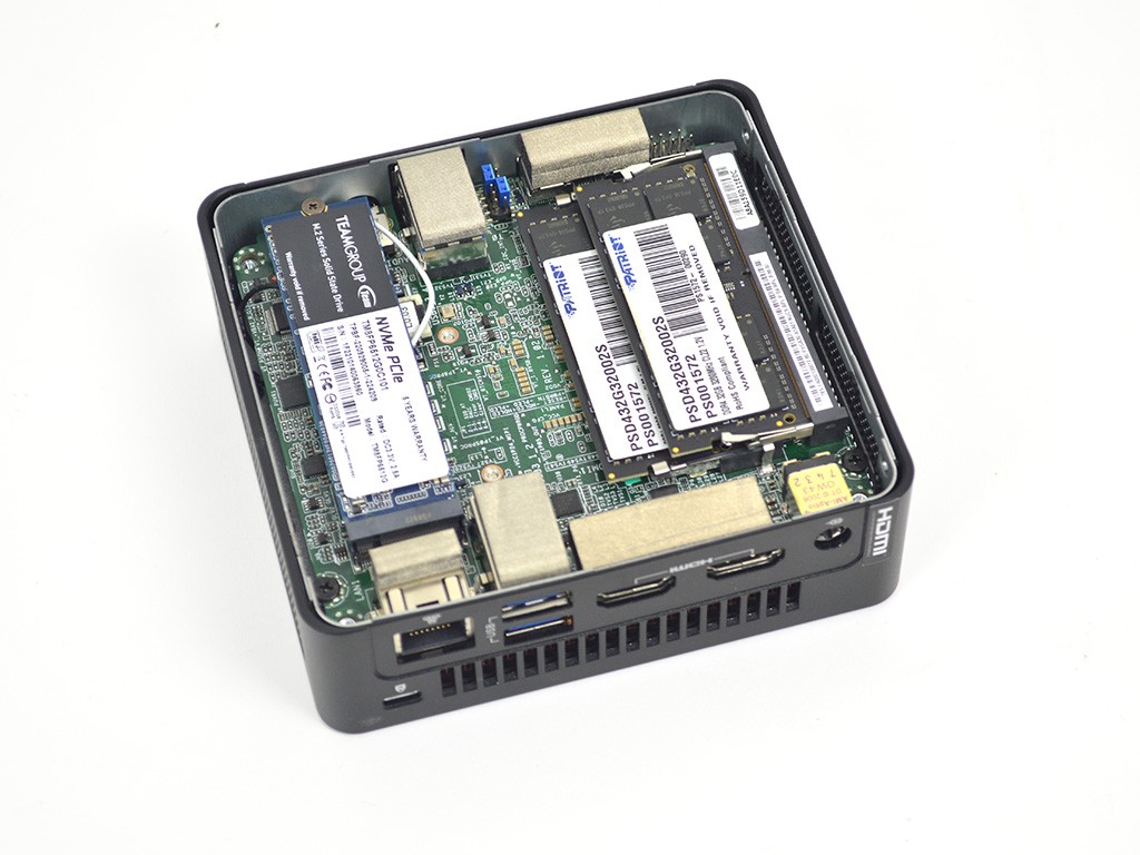 Asrock NUCS Box 1360P/D4