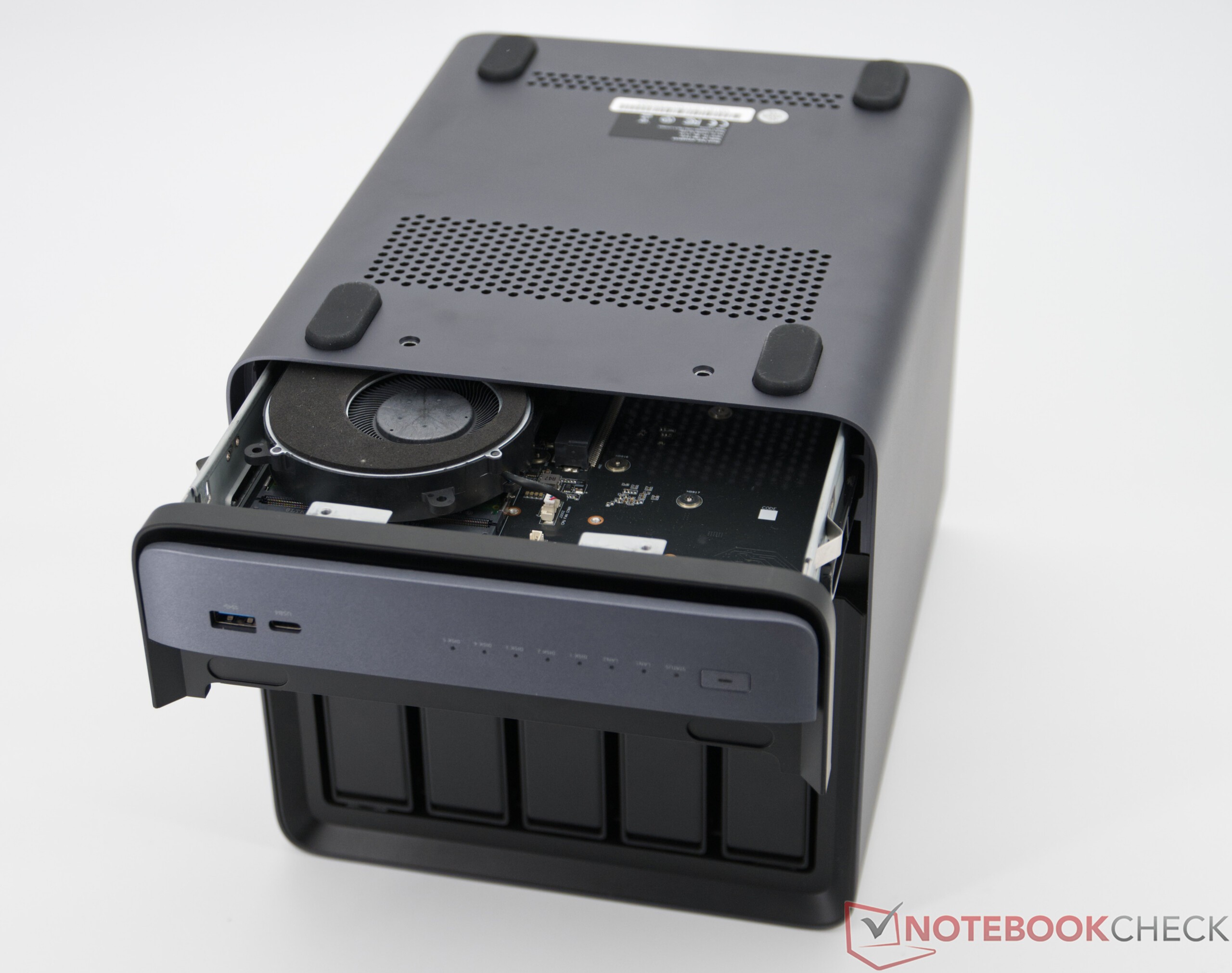 Minisforum N5 Pro NAS